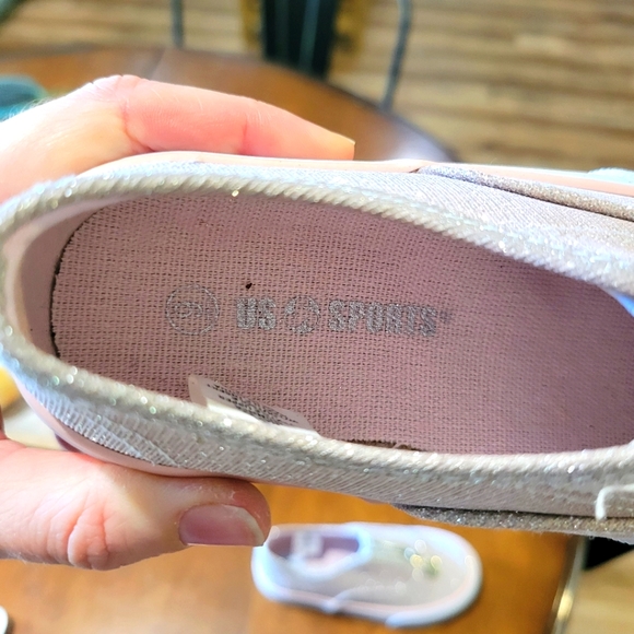 Toddler Girls US Sport Pink Sparkle Shoe Size 9 - Picture 3 of 3